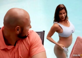 Bald-Headed Stud Pounds Big-Tits Cougar Poolside