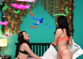 Hookup amateur milf threesome sex date