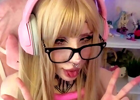 Close up with teen blonde sex doll rubbing her cunt