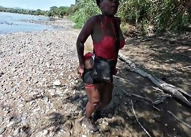 Jhodez1s Big Butt Captivates Boat Passerby for Kinky Outdoor Public Nudity Display with