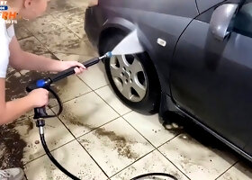 Teenage girl washed my car and my dick for money