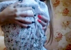 Sexy Teen Girl Orgasms on Webcam with Big Ass and Small Tits